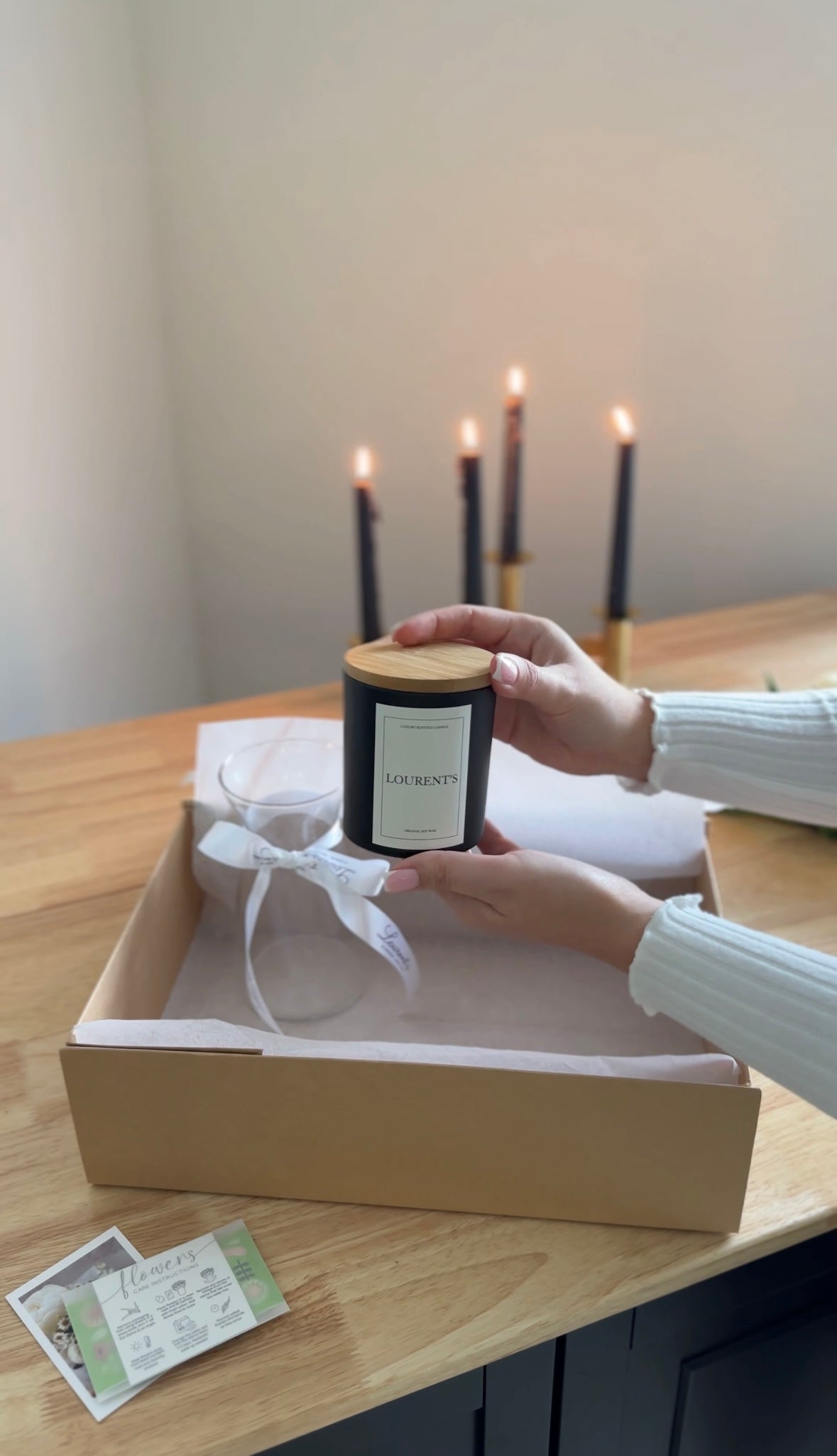 Spring Box: Fresh Tulips+Vase+Candle