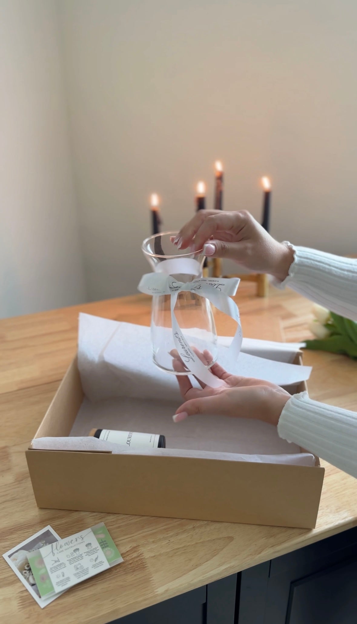 Spring Box: Fresh Tulips+Vase+Candle