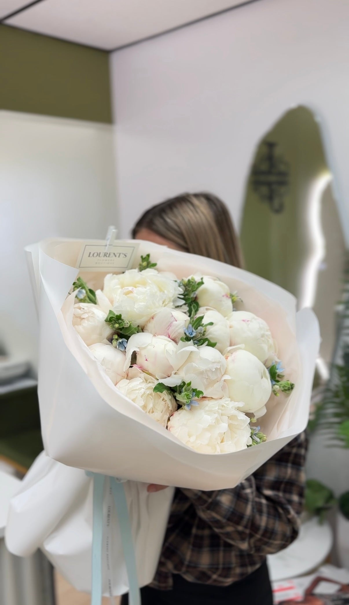 Bouquet “Pure Elegance – White Blush Peony”