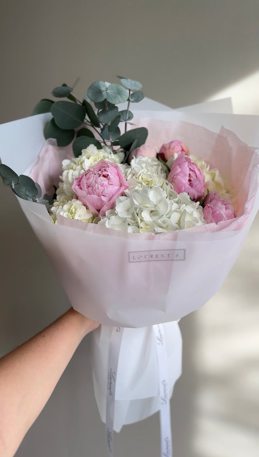 Bouquet “Peonies & Hydrangeas”