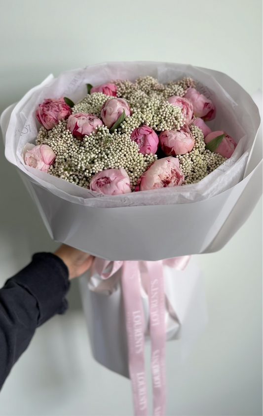 Bouquet “Rise Peonies”