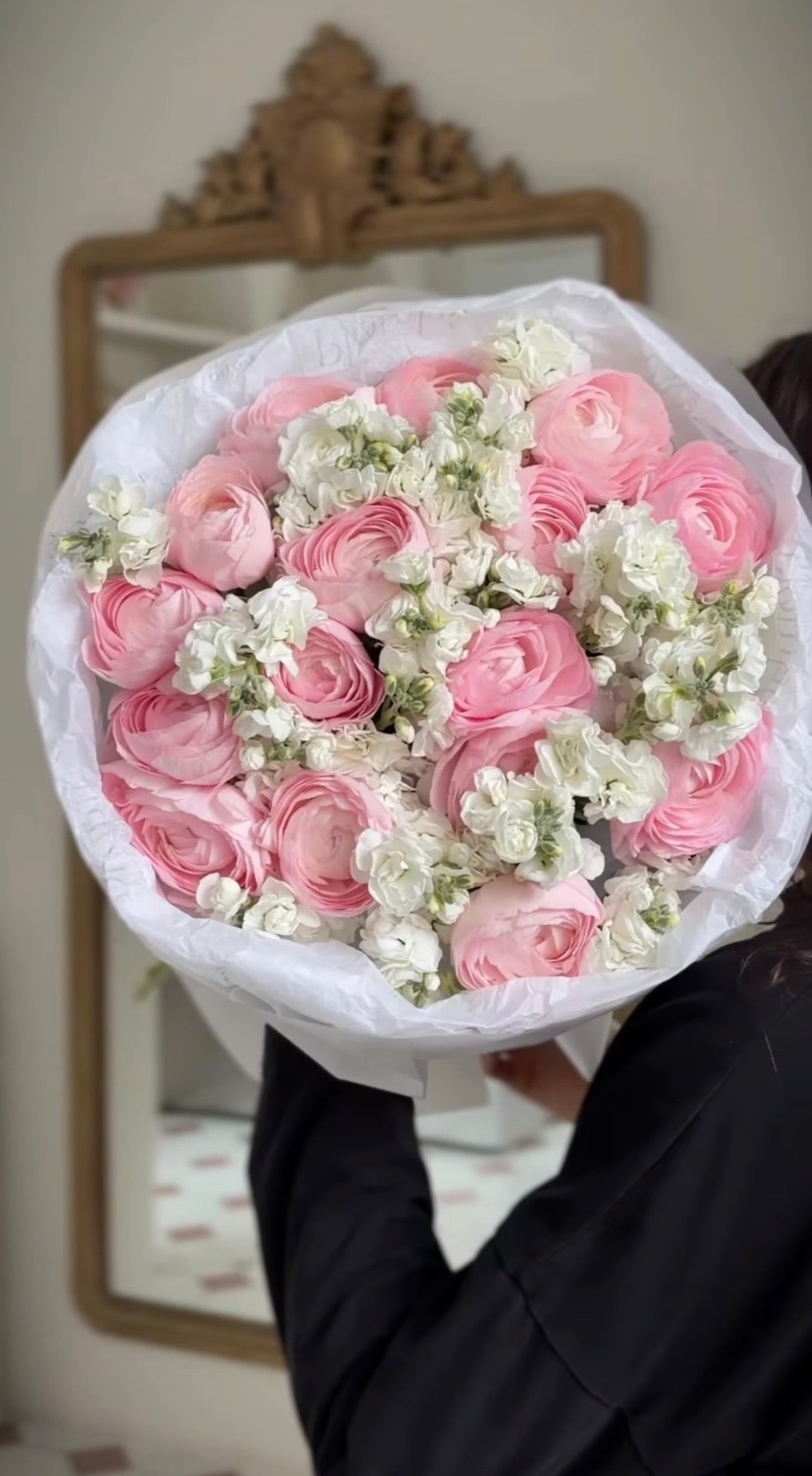Bouquet “Pink Ranunculus & White Stock”