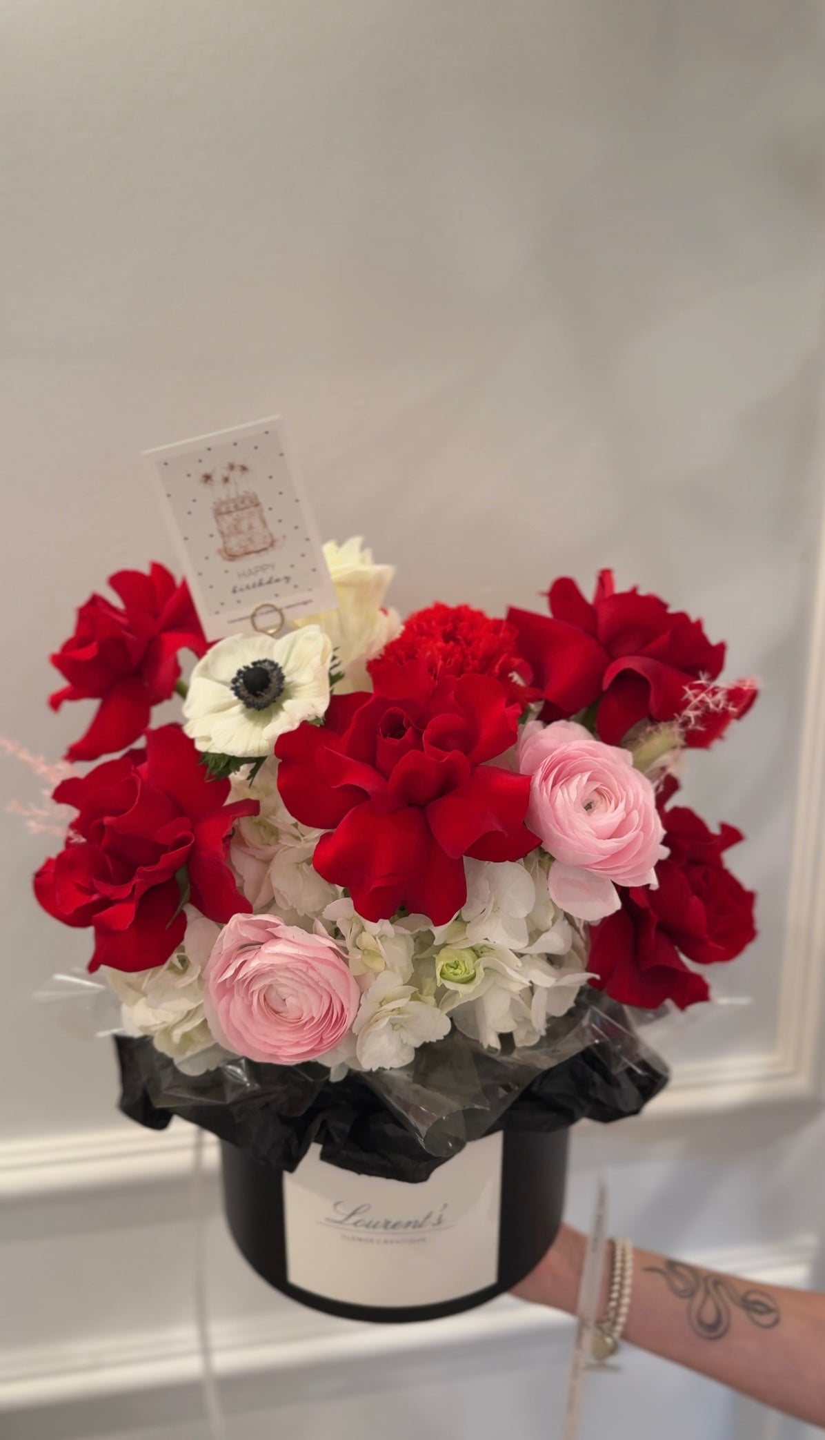 Flower box “ Scarlet kiss”